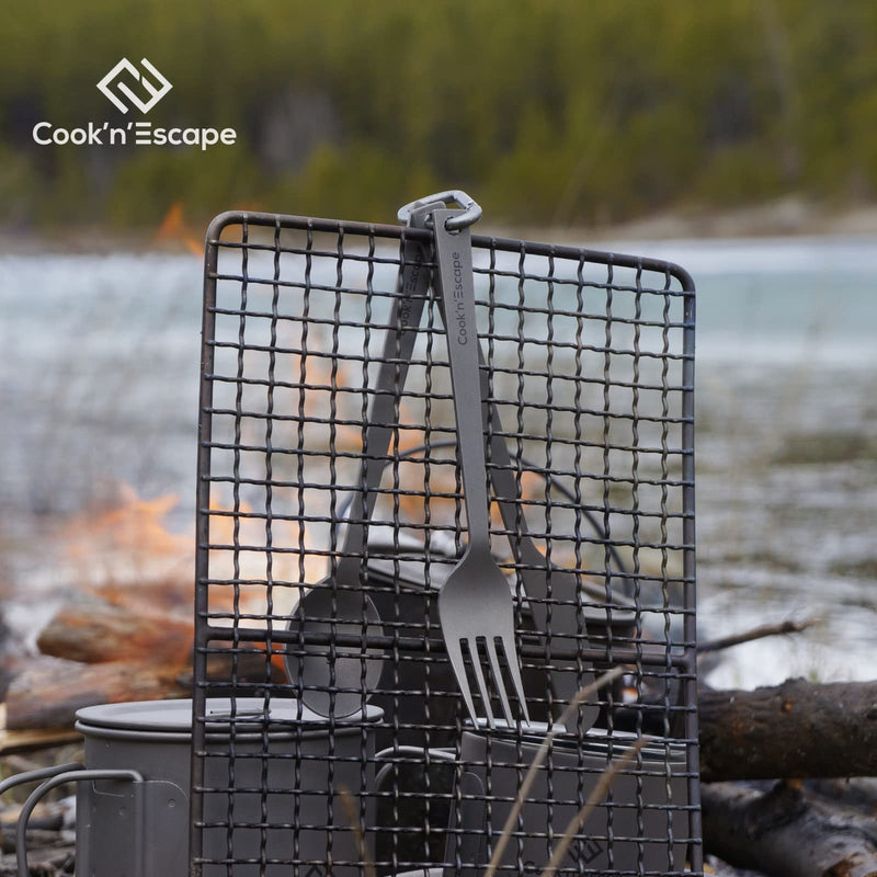 Laden Sie das Bild in Galerie -Viewer, Cook'n'Escape 3-Piece multi-function Titanium durable Cutlery Set
