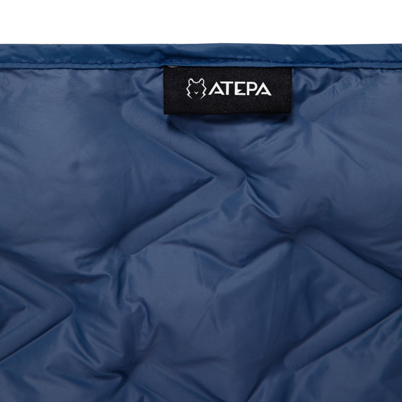Laden Sie das Bild in Galerie -Viewer, ATEPA Wearable Camping Blanket Water-Resistant, Seamless Quilt, 78.7" x 57"