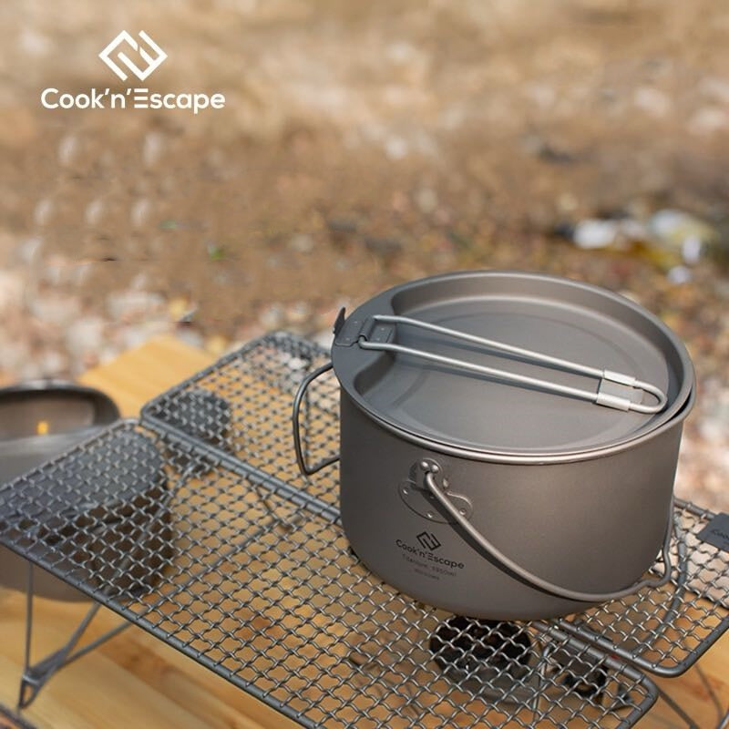 Load image into Gallery viewer, Cook'n'Escape Mountain Top Pot Titanium Pot