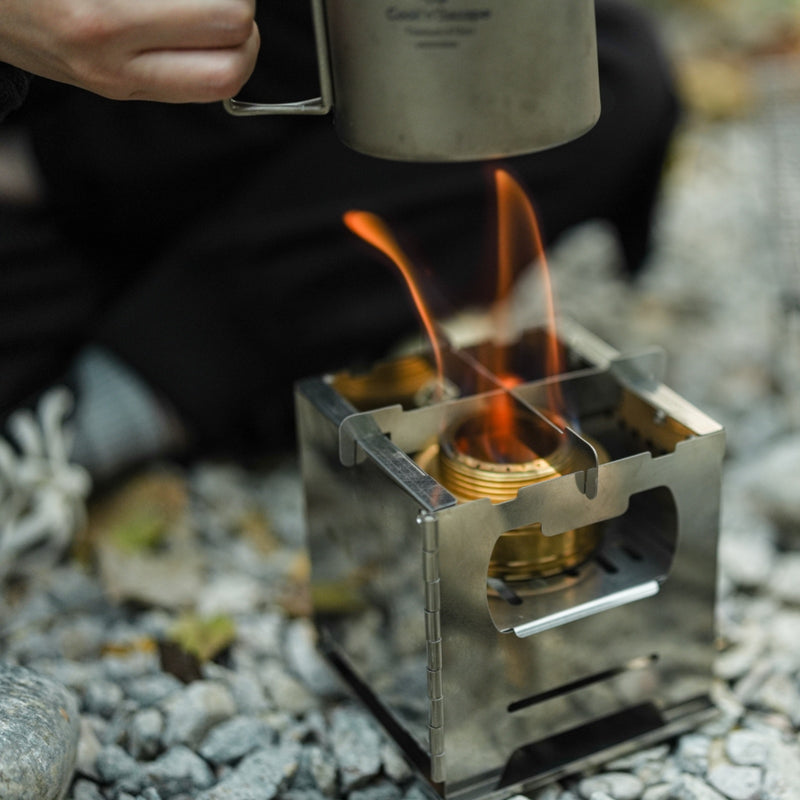 Load image into Gallery viewer, Cook'n'Escape Ultralight Wood Stove – Portable Titanium Grill & Secondary Burn Camp Stove