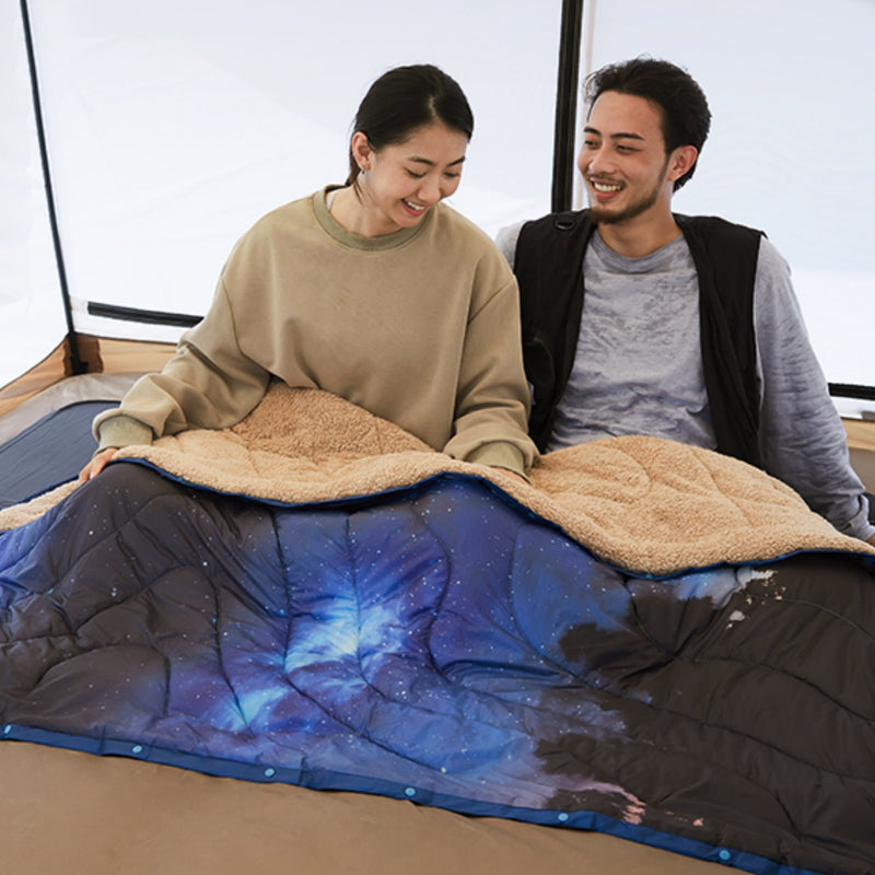 Load image into Gallery viewer, KingCamp Boho Printed Wearable Camping Blanket Starry Night Large Sherpa & Water-Resistant Picnic Blanket for Outdoor Concerts, Beach & Travel