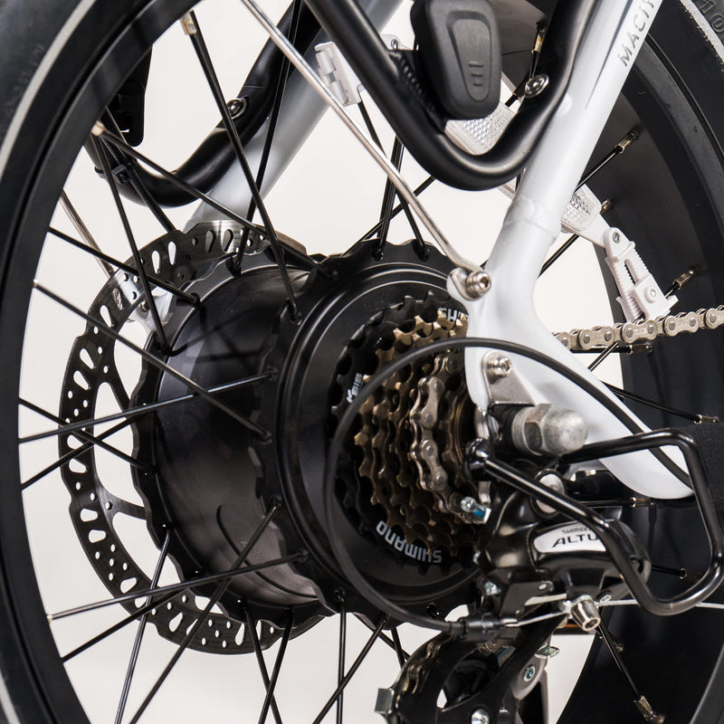 Load image into Gallery viewer, Magicycle Cruiser Pro 26" Fat Tire Electric Bike 750W Electric Bike